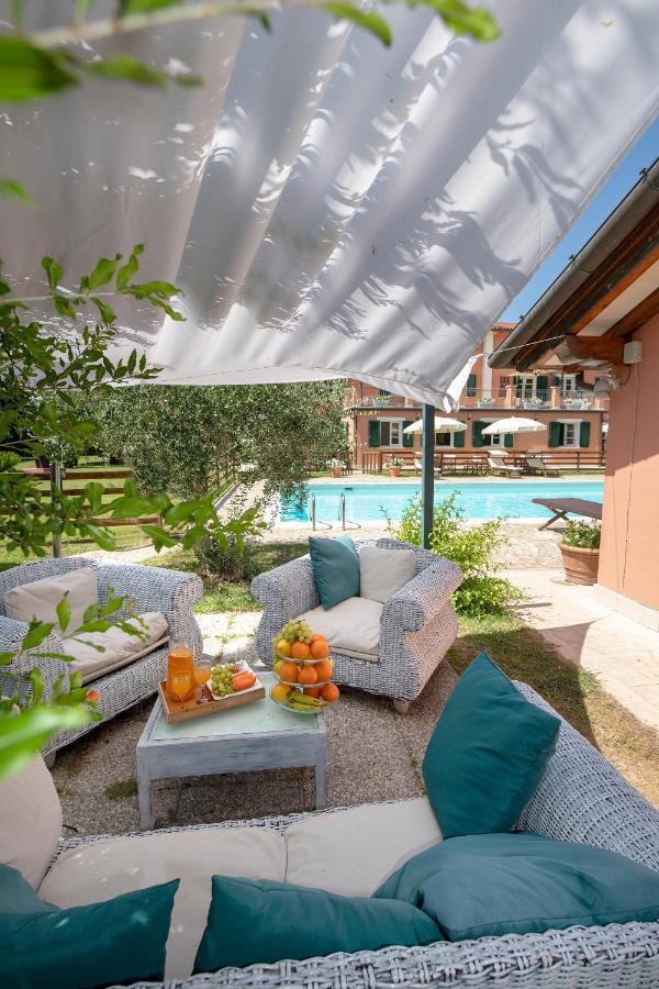 Relais Villa Isabel Pietrasanta Exterior foto